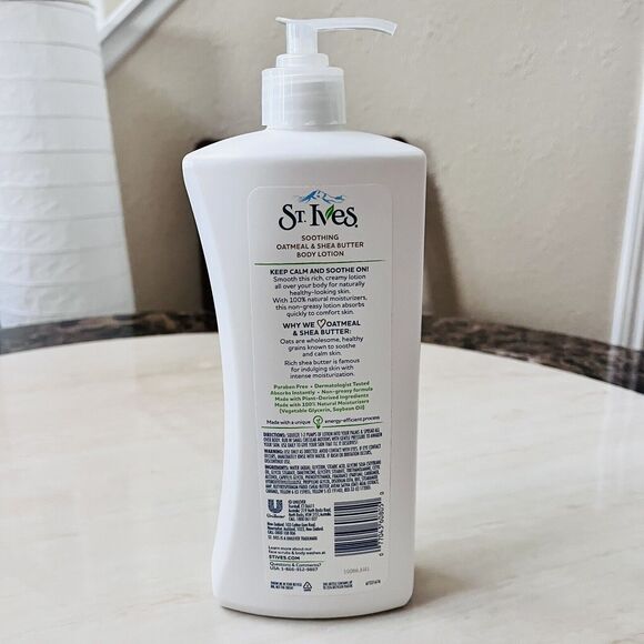 St. Ives Soothing Oatmeal & Shea Butter Body Lotion 21 oz - Picture 2 of 2